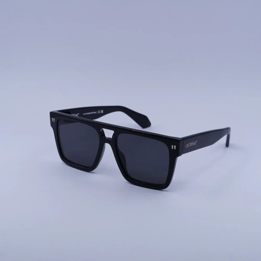Off-White OERI133 SPRINGFIELD 1307 Sunglasses Black Square Frame, Grey Lenses